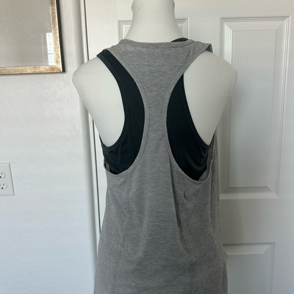 Sweaty Betty Racerback 2 Layer Tank Top - M (2 separate tops) - Picture 2 of 9